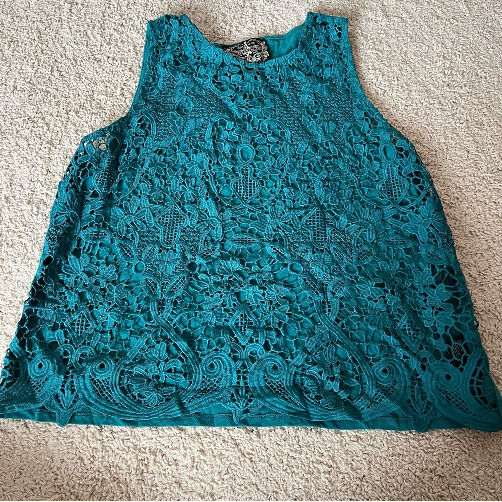Lace top